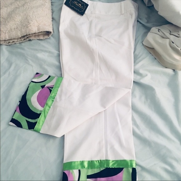 Brazilian capris in white w/adorable ruffles NWT - Picture 2 of 6